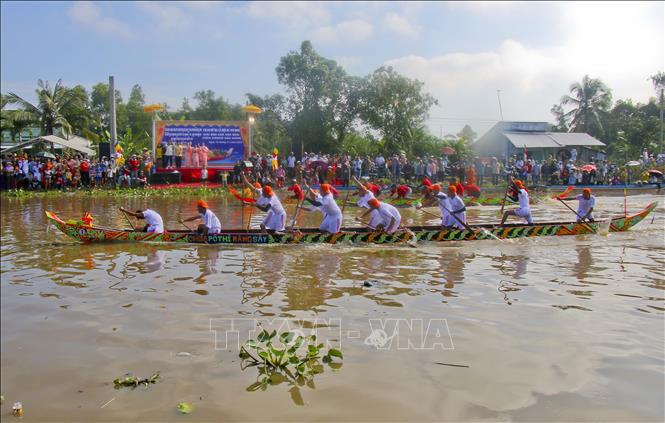 Trên đường đua. Ảnh: Duy Khương - TTXVN