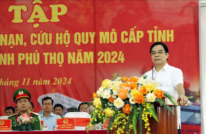 Phó Chủ tịch UBND tỉnh Phú Thọ phát biểu khai mạc cuộc diễn tập. Ảnh: Tạ Toàn – TTXVN