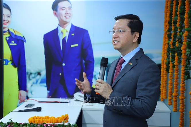 Đại sứ Việt Nam tại Ấn Độ Nguyễn Thanh Hải phát biểu tại lễ khai trương Công ty Viet India Travel Pvt. Ltd. Ảnh: Ngọc Thúy - PV TTXVN tại Ấn Độ.