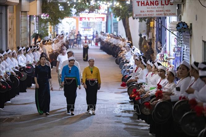 Các đại biểu tham dự buổi lễ. Ảnh: Trọng Đạt-TTXVN