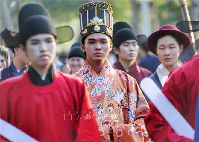 Đoàn diễu hành 