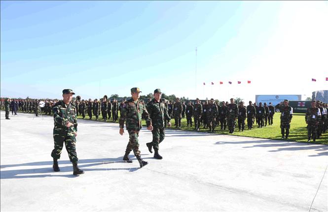 Đại diện Bộ Quốc phòng Campuchia-Lào-Việt Nam tham dự lễ khai mạc diễn tập chung giữa quân đội 3 nước. Ảnh: Huỳnh Thảo - P/v TXVN tại Campuchia