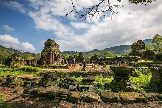 Ngày 1/12/1999, Khu di tích Mỹ Sơn (thuộc xã Duy Phú, huyện Duy Xuyên, tỉnh Quảng Nam) được UNESCO chính thức công nhận là Di sản văn hoá Thế giới. Ảnh: Trọng Đạt – TTXVN