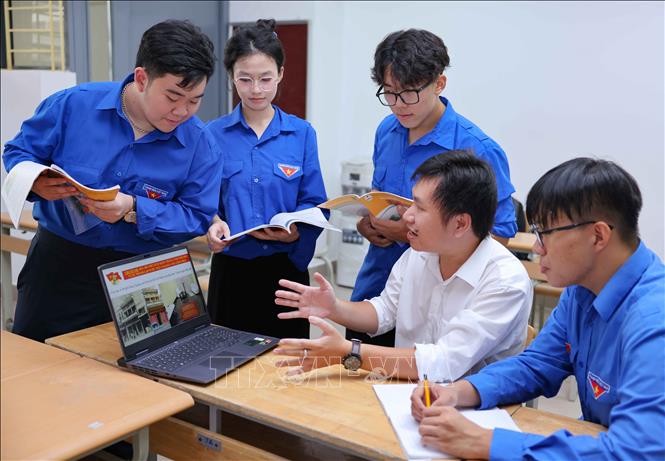 Câu lạc bộ 
