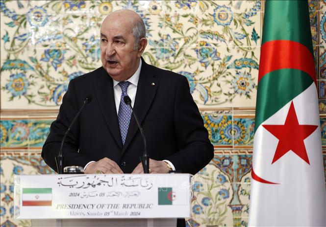 Tổng thống Algeria Abdelmadjid Tebboune phát biểu tại Algiers. Ảnh: THX/TTXVN