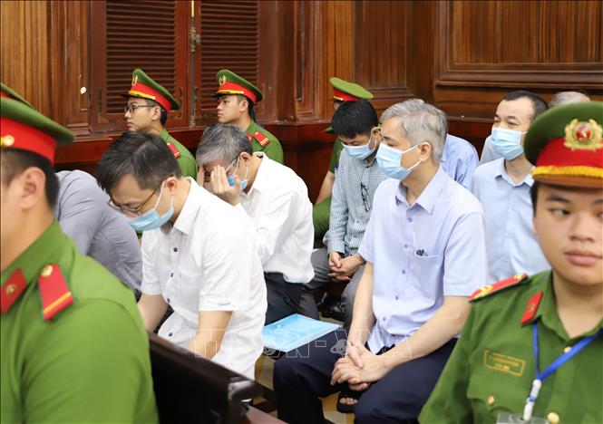 Các bị cáo tại phiên toà. Ảnh: Hồng Giang - TTXVN