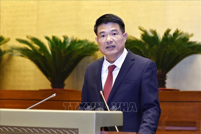Prosecutor General of the Supreme People’s Procuracy Nguyen Huy Tien deliver a report on the operations of the Supreme People’s Procuracy in 2024. VNA Photo: Doãn Tấn 