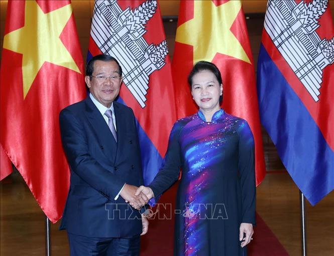 Chủ tịch Quốc hội Nguyễn Thị Kim Ngân hội kiến Thủ tướng Chính phủ Hoàng gia Campuchia Samdech Techo Hun Sen thăm chính thức Việt Nam (8/12/2018). Ảnh: Trọng Đức – TTXVN