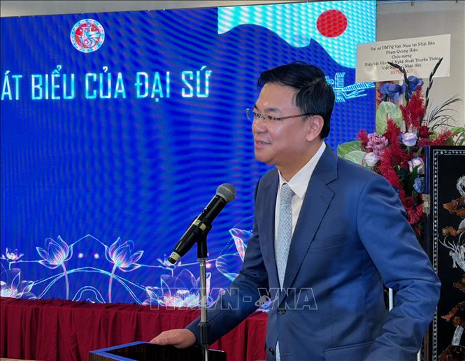 Đại sứ Việt Nam tại Nhật Bản Phạm Quang Hiệu phát biểu tại Lễ thành lập Hiệp hội Văn hóa Nghệ thuật truyền thống Việt Nam tại Nhật Bản. Ảnh: Nguyễn Tuyến - PV TTXVN tại Nhật Bản
