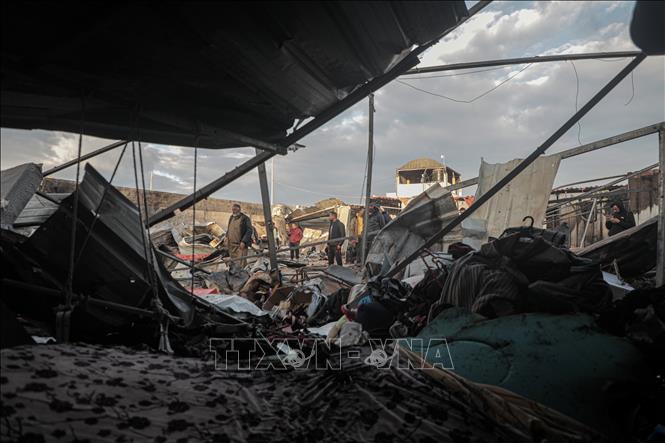 Lãnh đạo các quốc gia thuộc Hội đồng Hợp tác các nước Vùng Vịnh (GCC) ngày 1/12/2024 kêu gọi chấm dứt xung đột tại Dải Gaza, việc cưỡng bức người Palestine di dời tại dải đất này cũng như sự chiếm đóng đối với các vùng lãnh thổ của Palestine. Trong ảnh: Cảnh đổ nát sau cuộc không kích của Israel tại Khan Younis, Dải Gaza. Ảnh: THX/TTXVN