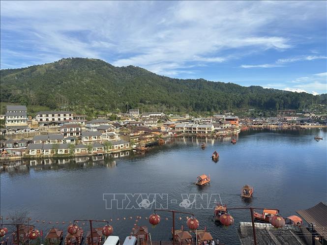 Làng Tình yêu Thái (Ban Rak Thai) - ngôi làng được mệnh danh là đẹp nhất Thái Lan ở Mae Hong Son. Ảnh: Huy Tiến - P/v TTXVN tại Thái Lan
