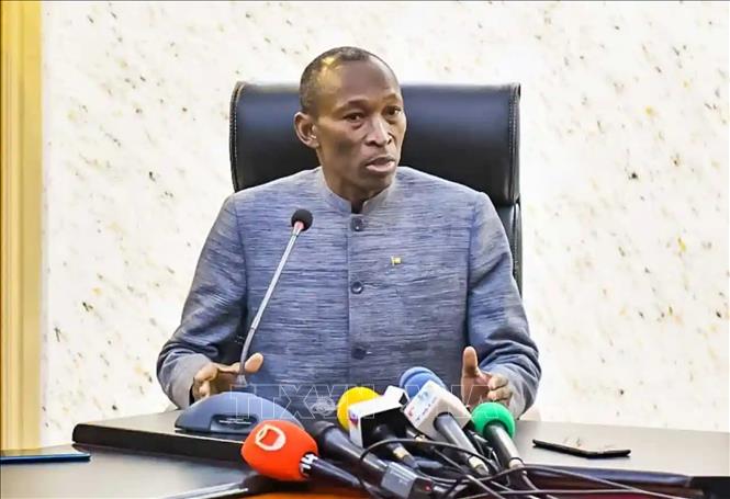 Thủ tướng Burkina Faso, ông Apollinaire Joachim Kyelem de Tambela. Ảnh:  beninwebtv.com/TTXVN 