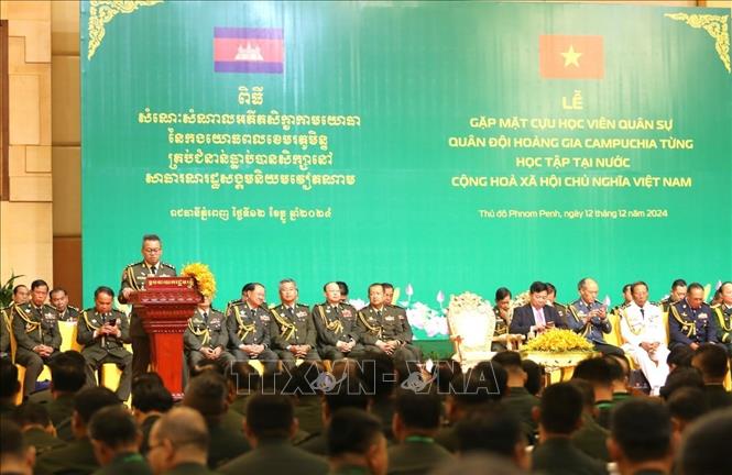 Quang cảnh chương trình gặp mặt cựu học viên quân sự Quân đội Hoàng gia Campuchia từng học tập tại Việt Nam. Ảnh: Hoàng Minh - PV TTXVN tại Campuchia 