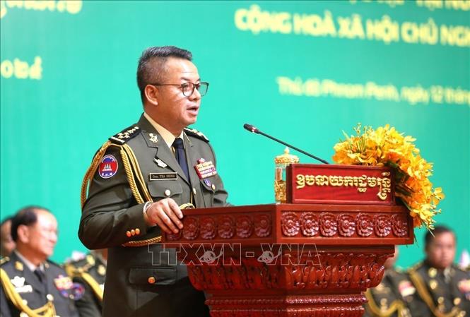 Phó Thủ tướng, Bộ trưởng Quốc phòng Campuchia Tea Seiha phát biểu tại buổi lễ. Ảnh: Hoàng Minh - PV TTXVN tại Campuchia 