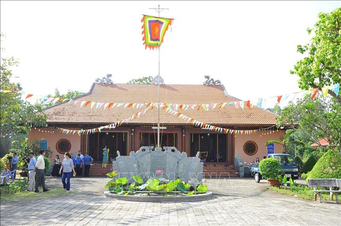 Năm 2015, Đình Thần Tân An được tái lập với diện tích hơn 6.000 m2 tại vòng xoay cồn Cái Khế thuộc khu vực phường Cái Khế, quận Ninh Kiều. Ảnh: Ánh Tuyết - TTXVN