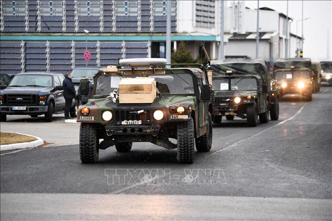 (Tư liệu) Xe quân đội Mỹ tại cuộc tập trận của NATO ở Rzeszow, Ba Lan. Ảnh: PAP/TTXVN