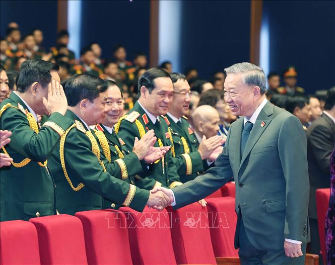 Tổng Bí thư Tô Lâm đến dự Lễ kỷ niệm 80 năm Ngày thành lập Quân đội nhân dân Việt Nam. Ảnh: Thống Nhất – TTXVN