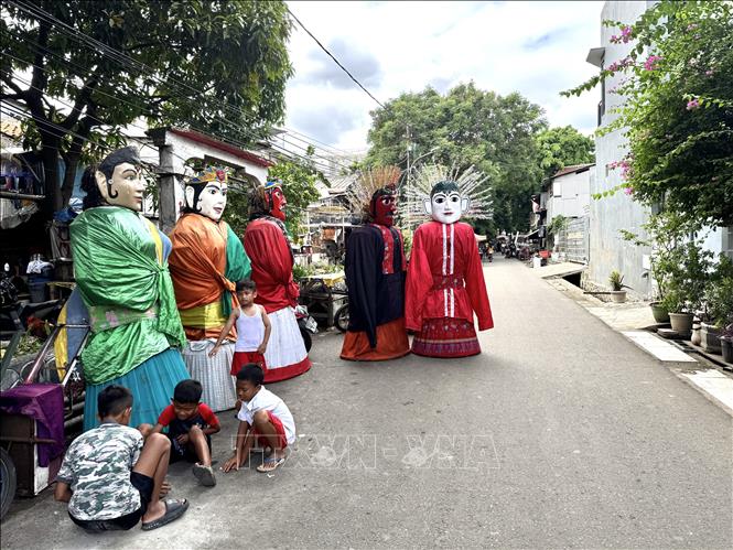Làng Ondel-Ondel, ở Kramat Pulo, Jakarta, nơi có nghề truyền thống sản xuất Ondel-ondel từ lâu đời. Ảnh: Đỗ Quyên-P/v TTXVN tại Indonesia