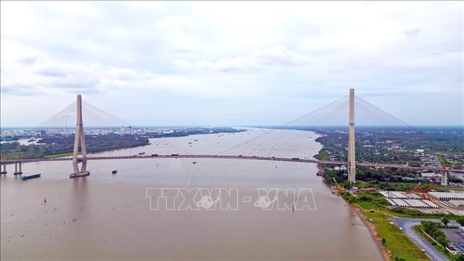 Cầu Cần Thơ bắc qua sông Hậu, nối thành phố Cần Thơ và tỉnh Vĩnh Long. Ảnh: Tuấn Anh - TTXVN