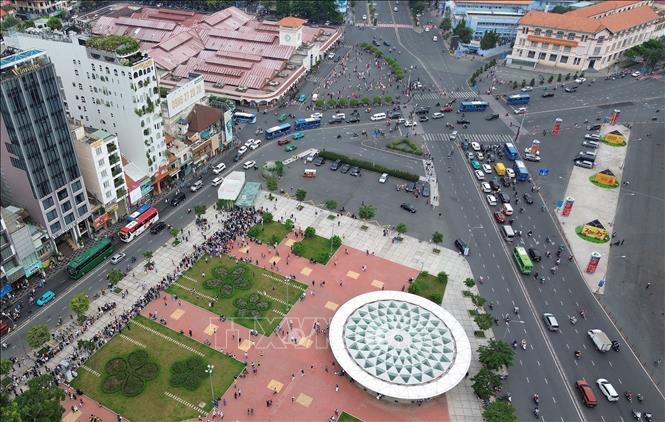 The Ben Thanh underground station in District 1, the largest and most modern on HCMC’s metro line, is situated in front of the city’s iconic Ben Thanh Market. VNA Photo: Quốc Khánh