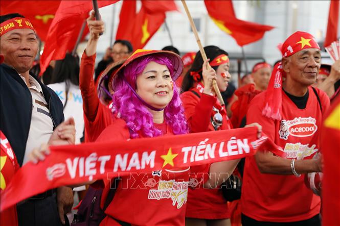 Bầu không khí đã nóng hơn bao giờ hết. Ảnh: Tạ Toàn - TTXVN