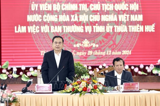 National Assembly Chairman Tran Thanh Man speaks at the working session. VNA Photo: Doãn Tấn