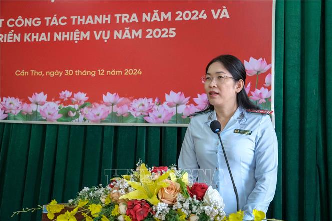 Chánh Thanh tra thành phố Cần Thơ Trần Thị Thanh Thúy phát biểu tại hội nghị. Ảnh: Thanh Liêm - TTXVN