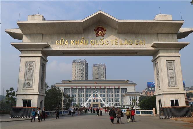 The Lao Cai International Border Gate. VNA Photo: Hồng Ninh