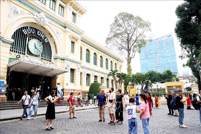 The Central Post Office is one of top destinations for domestic and foreign tourists to HCMC. VNA Photo: Hồng Đạt