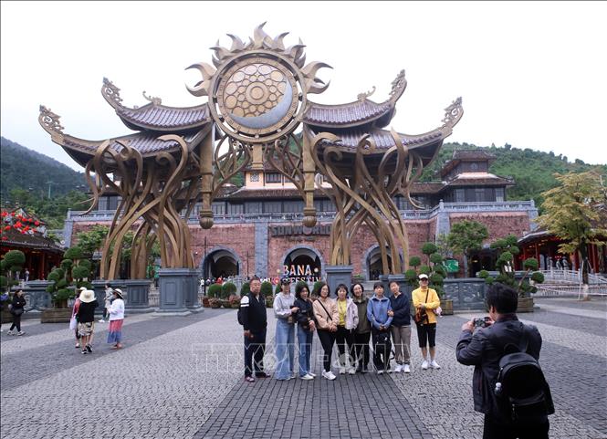 Lodging facilities in the central coastal city of Da Nang are set to serve 11.9 million tourists, including 4.8 million foreigners, in 2025. VNA Photo: Trần Lê Lâm