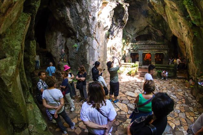 Lodging facilities in the central coastal city of Da Nang are set to serve 11.9 million tourists, including 4.8 million foreigners, in 2025. VNA Photo: Trần Lê Lâm