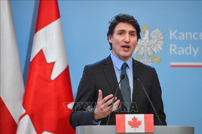 Thủ tướng Canada Justin Trudeau trong cuộc họp báo nhân chuyến thăm Warsaw, Ba Lan, ngày 26/2/2024. Ảnh: PAP/TTXVN