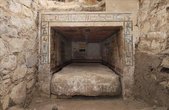Lăng mộ cổ thuộc loại kiến trúc mastaba được phát hiện tại khu di tích Saqqara, phía nam thủ đô Cairo, Ai Cập. Ảnh: THX/TTXVN