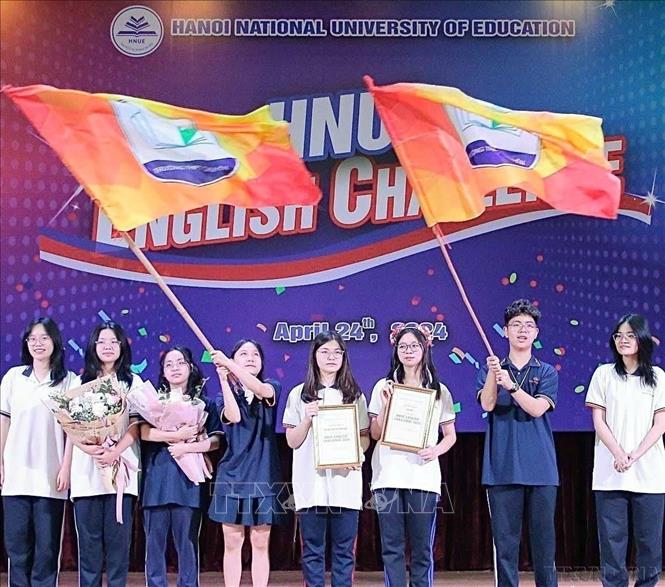 Trường Đại học Sư phạm Hà Nội tổ chức Vòng chung kết cuộc thi Tiếng Anh HNUE với mong muốn thúc đẩy việc học tiếng Anh và mở rộng sân chơi bổ ích, thiết thực cho sinh viên (4/2024). Ảnh: TTXVN