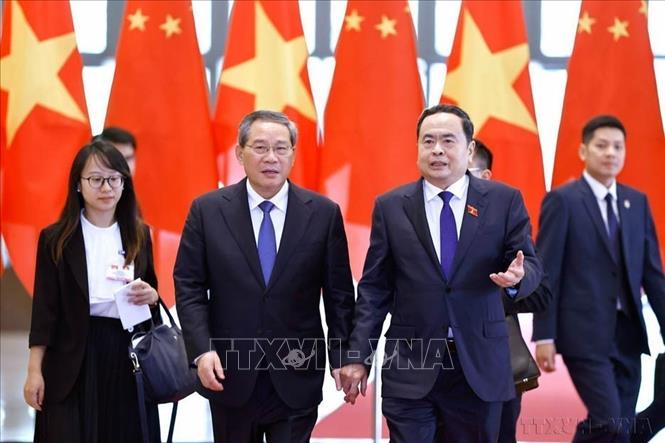  Sáng 13/10/2024, tại Nhà Quốc hội, Chủ tịch Quốc hội Trần Thanh Mẫn hội kiến Thủ tướng Trung Quốc Lý Cường thăm chính thức Việt Nam. Ảnh: Doãn Tấn – TTXVN