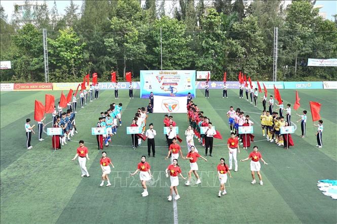 Lễ khai mạc Giải bóng đá Thanh Niên sinh viên Việt Nam lần III - 2025 cúp THACO. Ảnh: Đặng Tuấn - TTXVN   

