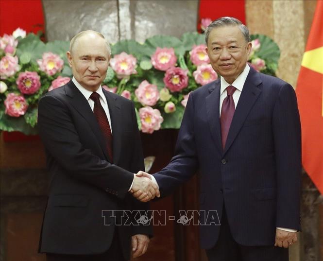 Chủ tịch nước Tô Lâm hội đàm với Tổng thống Liên bang Nga Vladimir Putin trong chuyến thăm cấp Nhà nước tới Việt Nam (20/6/2024). Ảnh: Nhan Sáng – TTXVN