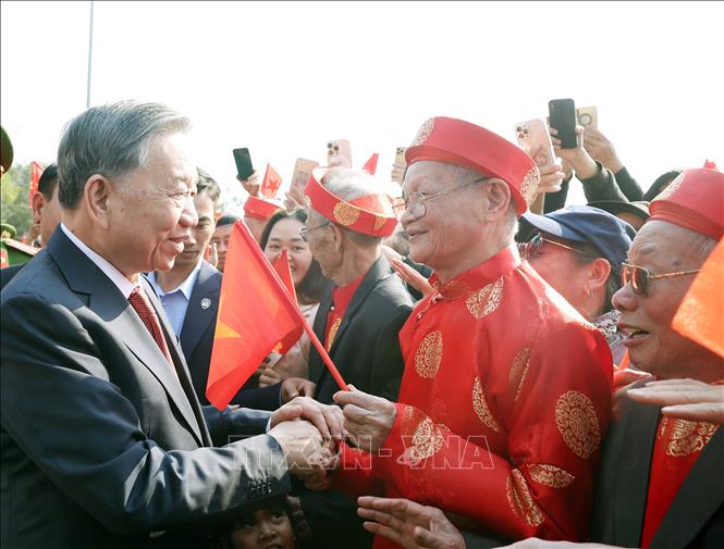 Tổng Bí thư Tô Lâm với nhân dân tỉnh Bắc Ninh. Ảnh: Thống Nhất – TTXVN