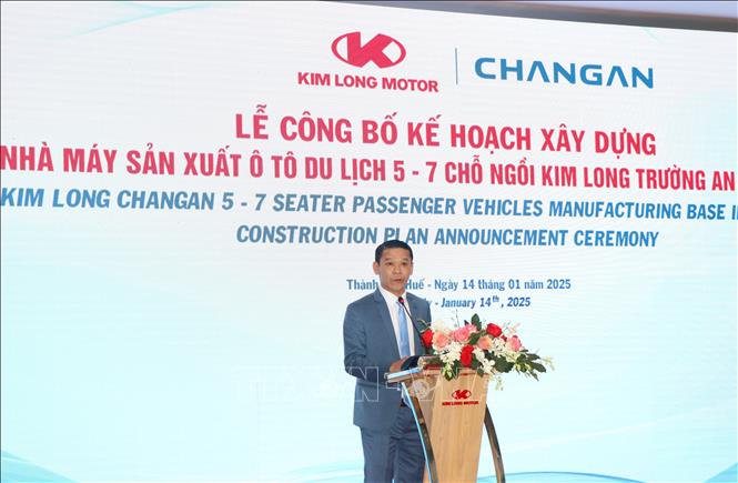 Ông Đào Viết Ánh, Tổng Giám đốc KIM LONG MOTOR phát biểu tại buổi lễ. Ảnh: Tường Vi - TTXVN