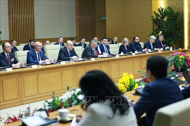 The Russian delegation at the talks. VNA Photo: Dương Giang 