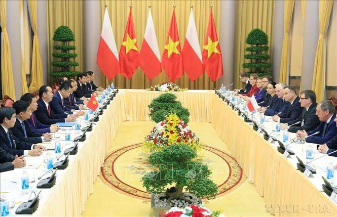 Chủ tịch nước Trần Đại Quang hội đàm với Tổng thống Ba Lan Andrzej Duda thăm cấp Nhà nước tới Việt Nam (Hà Nội, 28/11/2017). Ảnh: Nhan Sáng - TTXVN