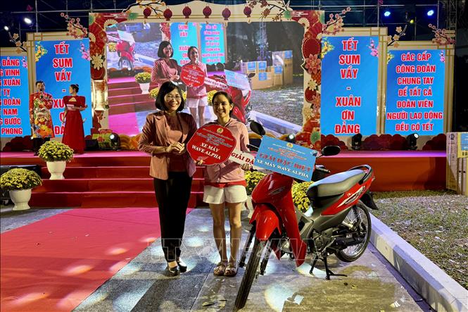 Một người lao động trên địa bàn tỉnh Đồng Nai may mắn trung giải đặc biệt trong chương trình 