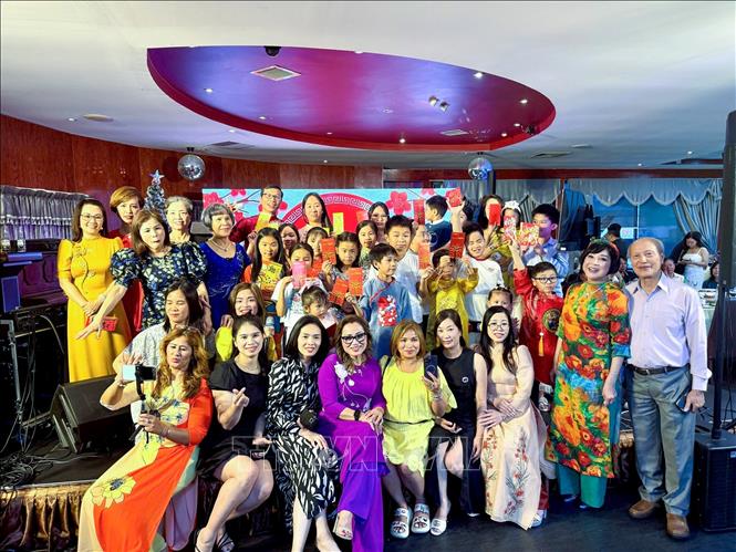 Chương trình gặp mặt đón Xuân của Hội VietNZ của người Việt tại thành phố Auckland. Ảnh: TTXVN phát