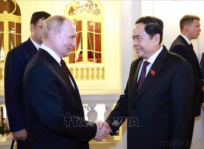 Chủ tịch Quốc hội Trần Thanh Mẫn hội kiến Tổng thống Liên bang Nga Vladimir Putin thăm cấp Nhà nước tới Việt Nam (20/6/2024). Ảnh: Thống Nhất – TTXVN