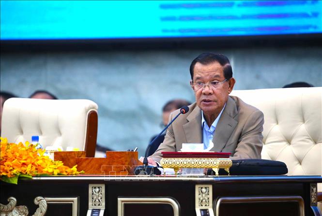 Chủ tịch CPP Samdech Techo Hun Sen điều hành phiên khai mạc hội nghị. Ảnh: Huỳnh Thảo - PV TTXVN tại Campuchia 