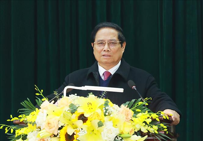 Thủ tướng Phạm Minh Chính giao nhiệm vụ cho cán bộ, chiến sĩ Lữ đoàn Trinh sát đặc nhiệm K3. Ảnh: Dương Giang-TTXVN