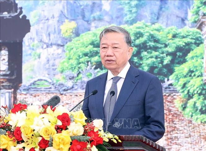 Tổng Bí thư Tô Lâm phát biểu tại Lễ phát động “Tết trồng cây đời đời nhớ ơn Bác Hồ” Xuân Ất Tỵ 2025. Ảnh: Thống Nhất – TTXVN