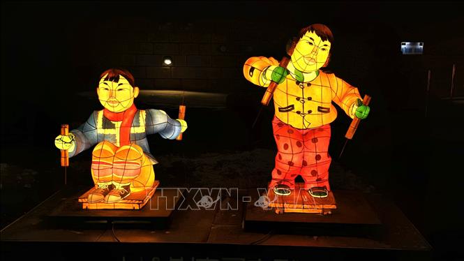 Trò chơi dân gian Hàn Quốc. Ảnh: Đức Thắng - P/v TTXVN tại Seoul