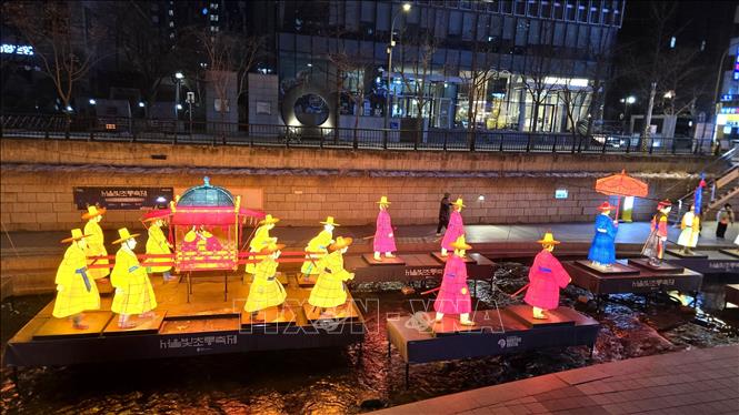 Một đám rước của triều đình phong kiến Hàn Quốc. Ảnh: Đức Thắng - P/v TTXVN tại Seoul