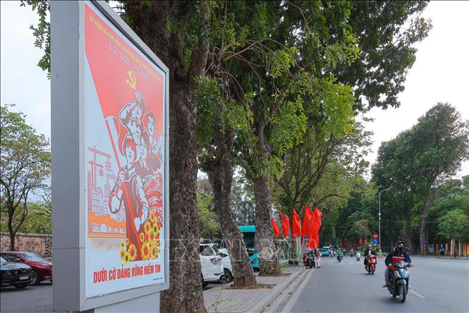 A billboard celebrating the 95th anniversary of the founding of the Communist Party of Vietnam. VNA Photo: Hoàng Hiếu